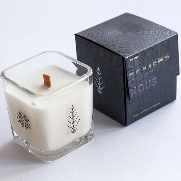 custom-candle-boxes.webp