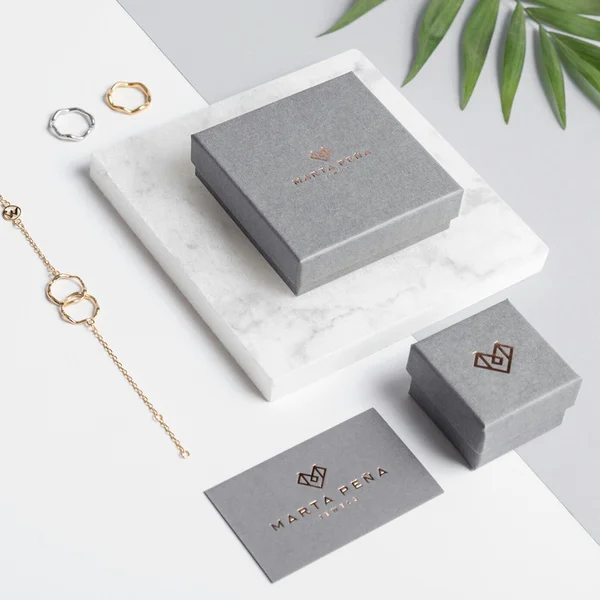 custom-earring-boxes.webp